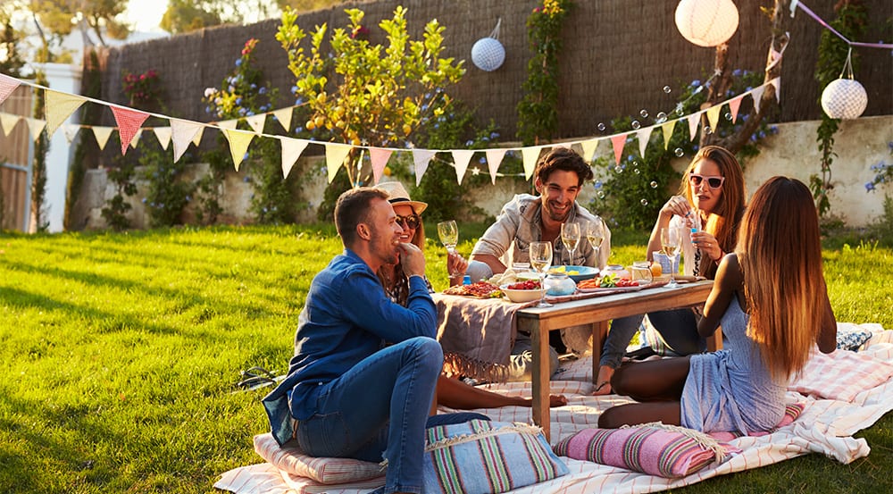 How to throw the perfect garden party